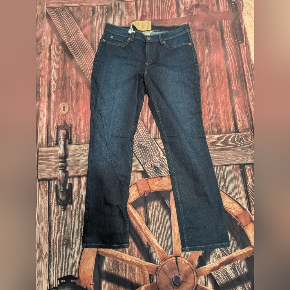 NWT Duluth Trading Co Women's Dark Blue Straight Leg Jeans Size 8